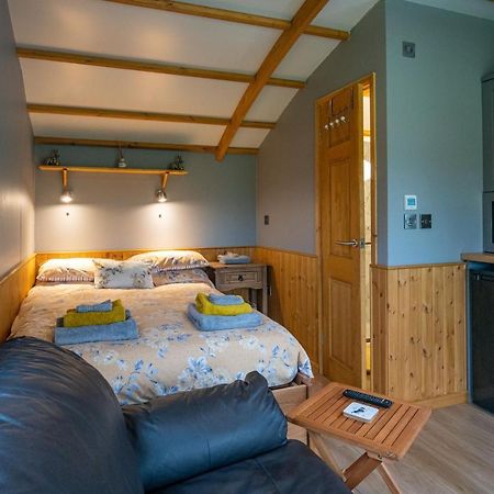 The Elm Shepod - Smardale Mill Villa Luaran gambar