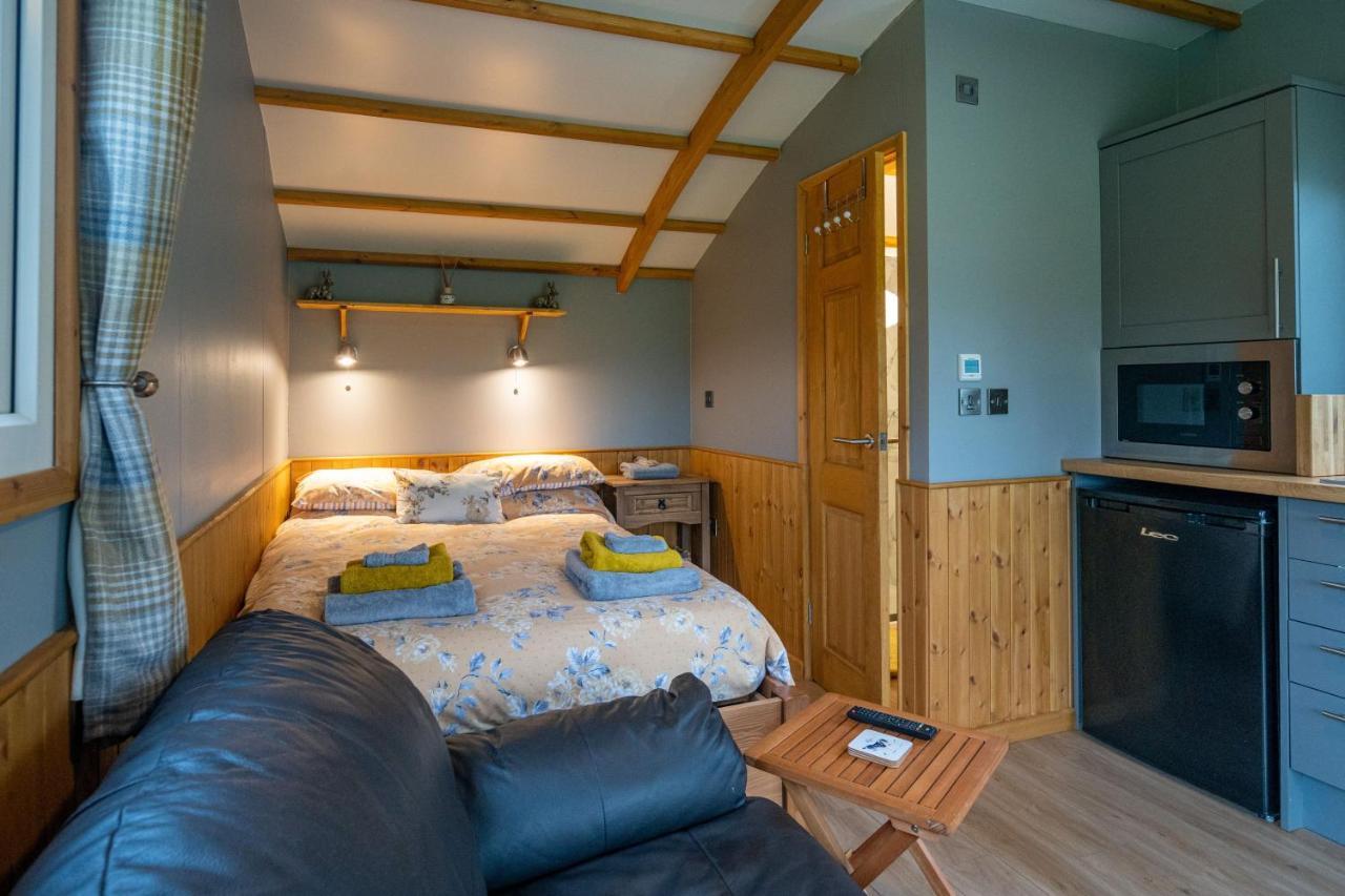 The Elm Shepod - Smardale Mill Villa Luaran gambar