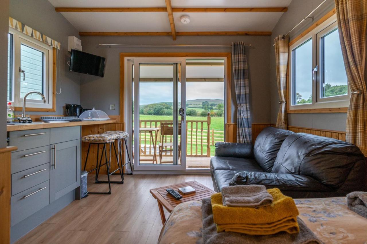 The Elm Shepod - Smardale Mill Villa Luaran gambar